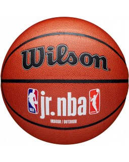 Баскетбольний м'яч Wilson Jr NBA Fam Logo In / Out Ball R. 7. Вілсон-молодший. NBA FAM 7 БАСКЕТБОЛЬНИЙ М'ЯЧ КРИТИЙ ВІДКРИТИЙ